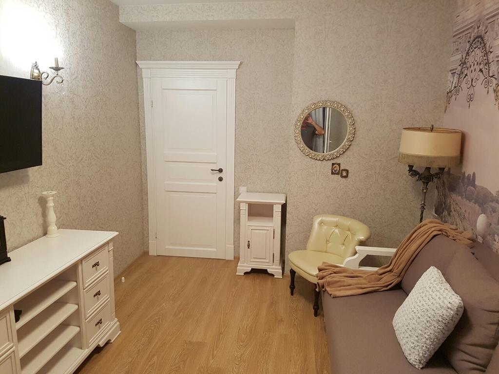 Comfort Apartment On Bogdanivska Street 7B เคียฟ ภายนอก รูปภาพ