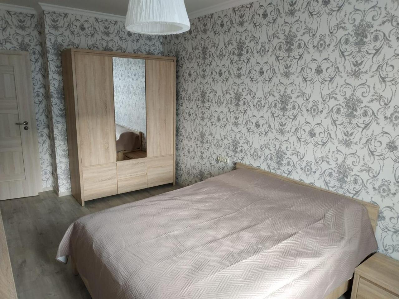 Comfort Apartment On Bogdanivska Street 7B เคียฟ ภายนอก รูปภาพ